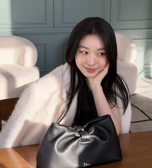 ‘여전히 우아한 여왕의 품격’ 日언론도 김연아에게 반했다 “35세에도 여전한 미모”