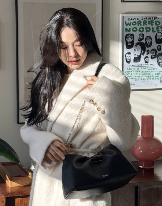 ‘여전히 우아한 여왕의 품격’ 日언론도 김연아에게 반했다 “35세에도 여전한 미모”