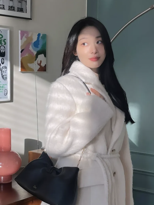 ‘여전히 우아한 여왕의 품격’ 日언론도 김연아에게 반했다 “35세에도 여전한 미모”