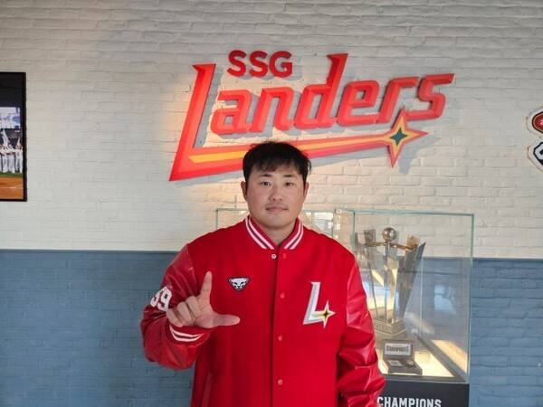 [공식발표] 와, 40대에 비FA 다년계약이라니…유망주들 입대 앞둔 SSG, 베테랑 이지영과 2년 5억 사인