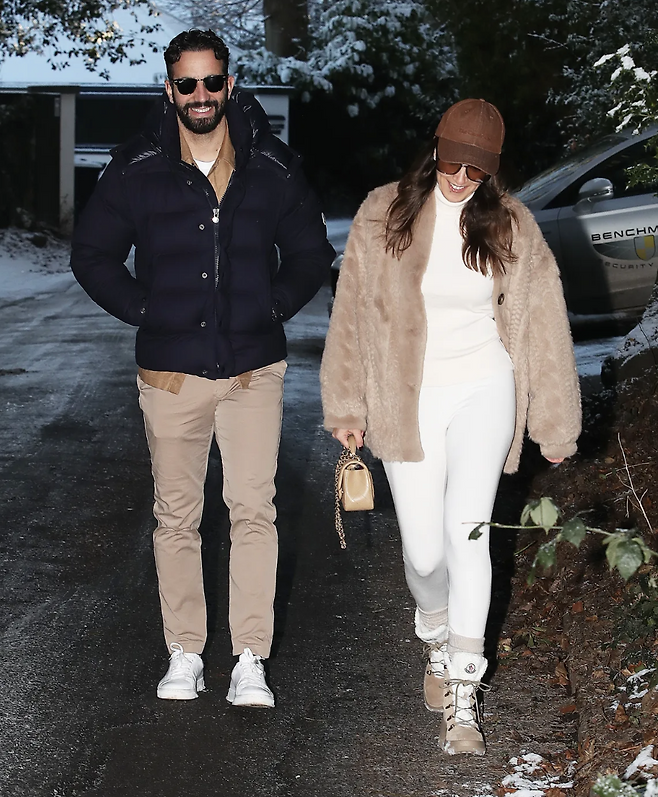 '전 수백억 벌고 떠납니다~' 아모림 함박웃음 이유 있었네...월급 무려 25억 수준