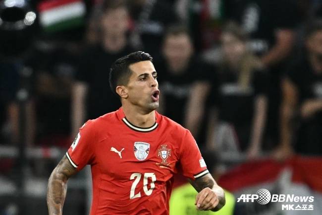 ‘이정효의 광주 7-0 격파’ 월클 수비수 칸셀루, 유럽 복귀 유력…사우디 알 힐랄 떠나 명문 바르셀로나 임대 이적