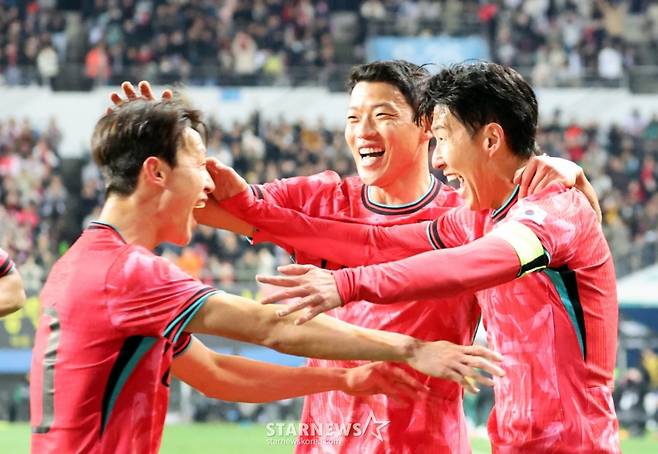 '한국 아시아 1위도 보인다' 일본 1월 피파랭킹 하락 확정 '3계단 차이'