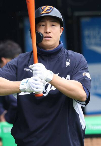 벌금 내면 5억, 보상금 주려면 7.5억…키움은 손아섭을 데려올 하등의 이유가 없다?