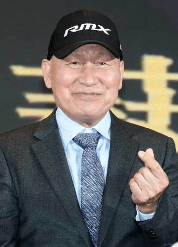 [김종석의 그라운드] 국민배우 안성기, 그린에 남긴 겸손 배려의 품격