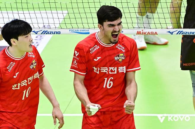 프로배구 대체 아시아쿼터 4명 성공적…외국인선수는 교체 난항