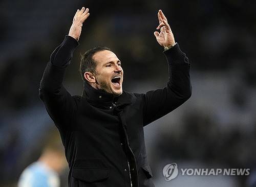 '韓 축구 초대박' 양민혁, EPL 레전드가 직접 '러브콜'→승격 경쟁 돕는다…