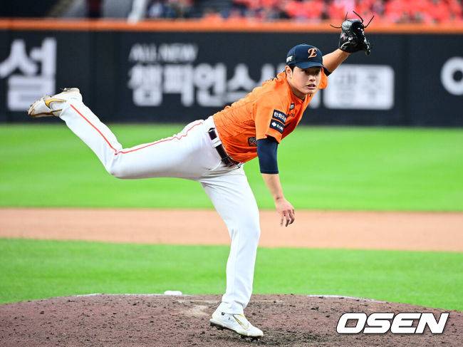 '11승 선발투수' 문동주를 불펜으로?…격변하는 한화 마운드, 보직 이동 현실성 어느 정도일까