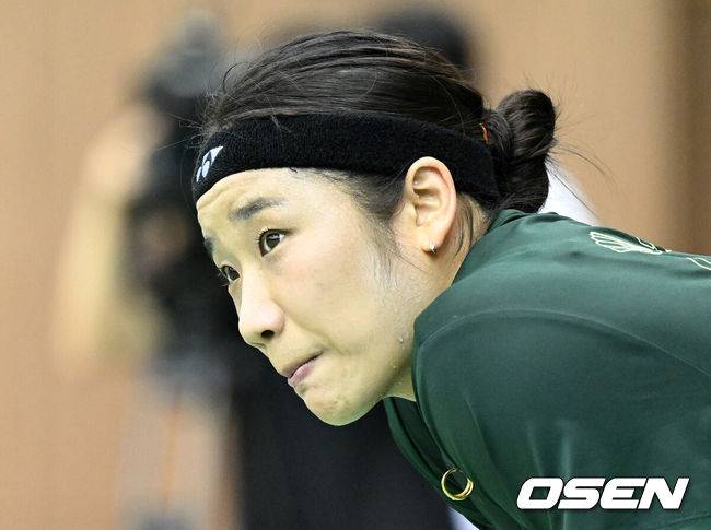 중국, 안세영 '진땀승리' 보며
