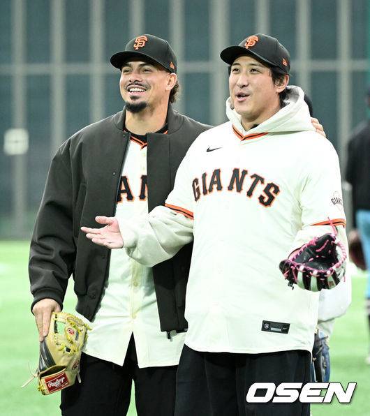 “지도자 생각 없다, 야구 예능도 거절” 모두가 놀란 깜짝 은퇴, 황재균의 다음 인생은 무엇일까