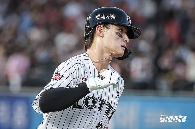 “롯데 팬에게 죄송하단 말, 이제 그만하겠다”→‘윤나고황손’ 윤동희가 꺼낸 올시즌 남다른 각오 [SS인터뷰]