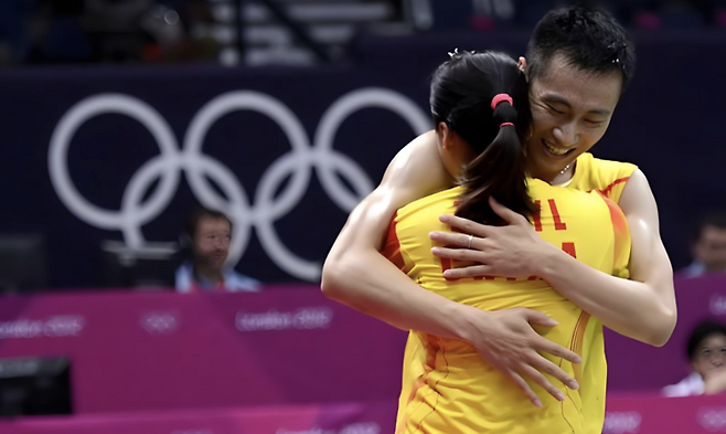 전 여친 절친과 결혼이라니...'이게 찐 사랑?' 중국 올림픽 스타 부부 논란