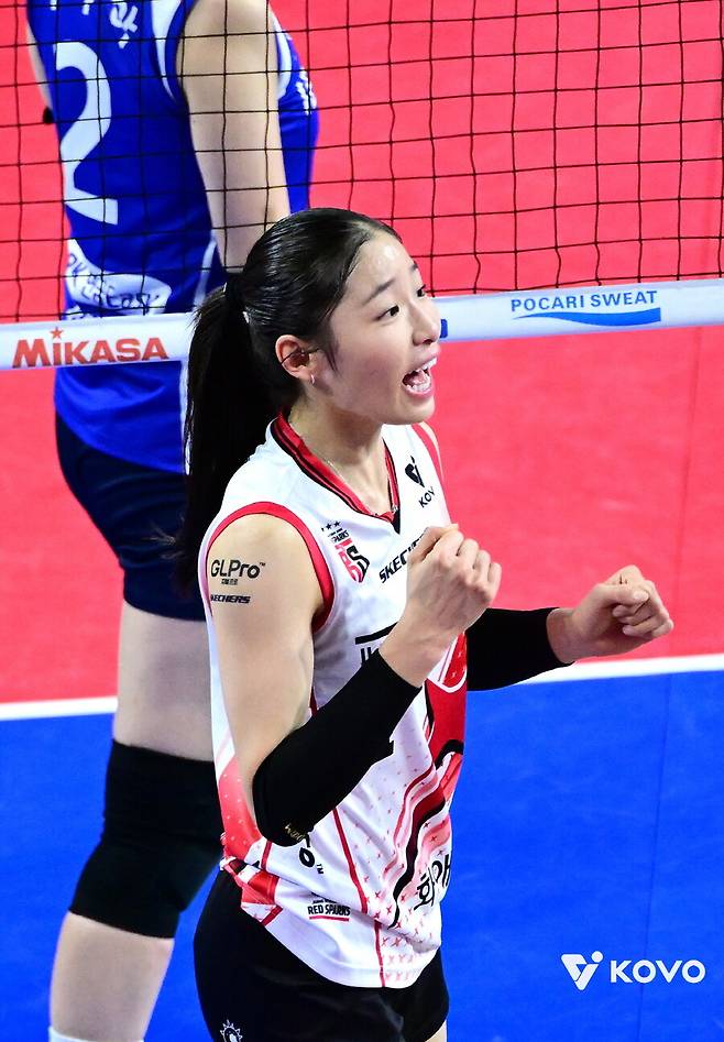 인쿠시 18득점 분전에도…IBK기업은행 파죽의 3연승, 여오현호 봄배구도 보인다