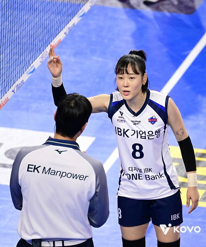 인쿠시 18득점 분전에도…IBK기업은행 파죽의 3연승, 여오현호 봄배구도 보인다