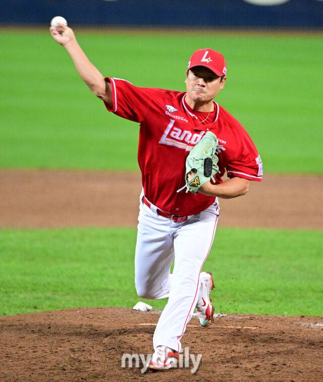 1차지명→트레이드→방출→테스트→25억 잭팟…홀드왕은 왜 사이판 출국 이틀 전에 루키들 찾았나