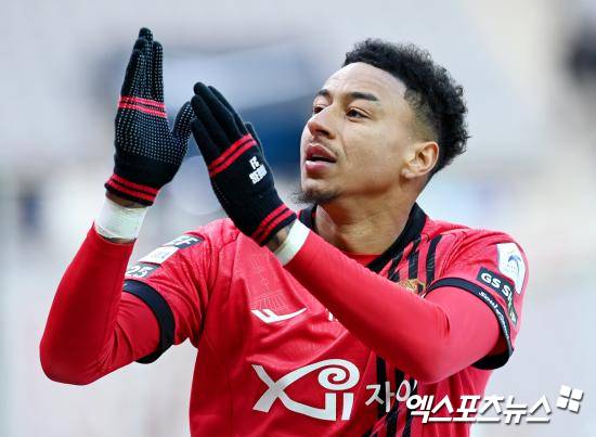 린가드, 손흥민 아닌 양민혁·배준호·엄지성과 맞대결 성사?…'백투백투백' 승격 도전하는 英 2부 렉섬행 급물살