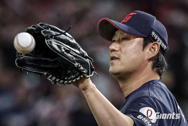 “야구 그만둬야 하나…은퇴는 롯데에서 해야 할 것 같다” 김상수 삼성→키움→SSG→롯데 700G 여정, 종착역 아닌 정거장