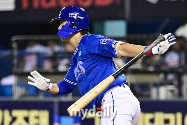 2026 삼성 타선 마침표 최형우 아니다…3년 만에 1군 복귀→엄지 분쇄 골절 날벼락, 돌아올 00년생 아픈 손가락 왜 중요할까