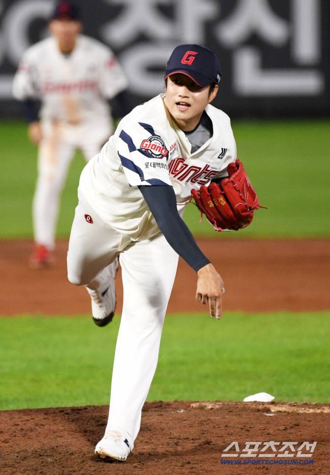 '포수 → 박격포병 → 투수 변신' 파란만장 육성신화! 방출 걱정하던 신세 지지해준 아내.