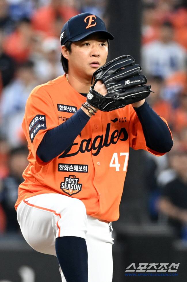 '200억 효과 미미' 한화, 100억 또 쾌척하더니 조용하다…이게 다 노시환 때문이다?