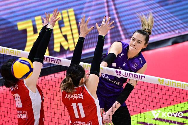 '박정아 3점 침묵' 막내구단 1승12패 어쩌나, 美 외인 폭격에도 졌다…흥국생명 2위 보인다, 김백화+피치+김다은 44점 폭발 [MD광주]