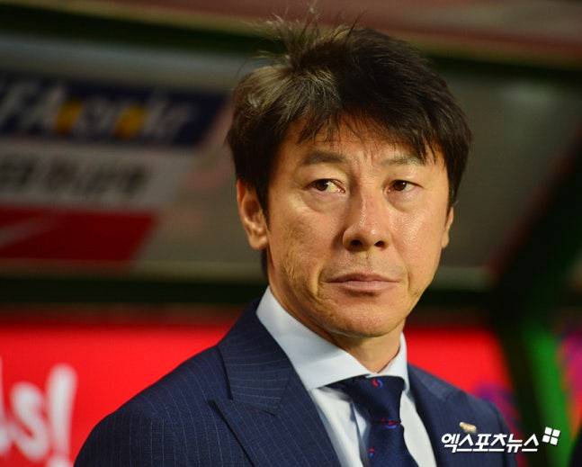 김판곤은 '인기 폭발', 신태용은 '무소식'…엇갈린 두 한국인 감독, 동남아가 짚었다