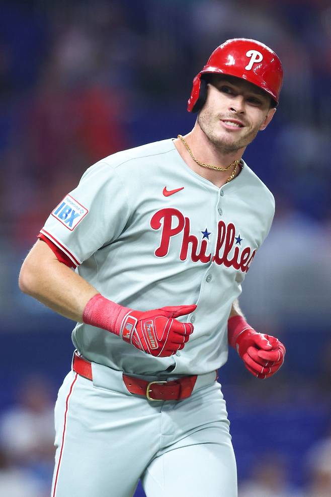 'FA인데 어쩌나' 179홈런 베테랑, 금지약물 복용 80경기 징계