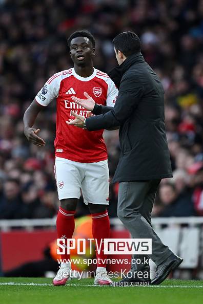 아스널의 손흥민 기습 ‘장기 계약’ 확정…英 BBC ‘비피셜’ 떴다 “원클럽맨 예고→사카와 5년 재계약 공식발표” 임박