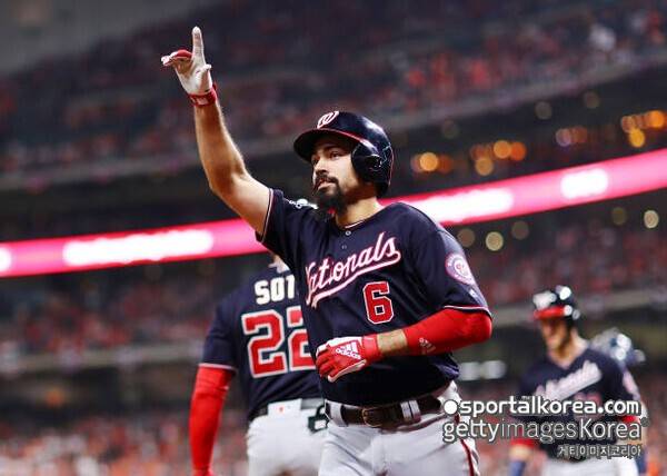 '야구 안 해도 555억은 챙긴다' MLB 역사에 남을 최악의 먹튀, 잔여 연봉 3800만 달러 분할 수령