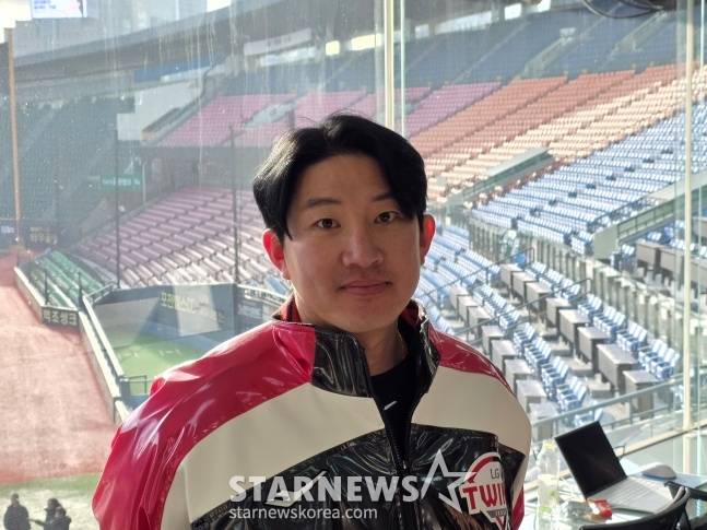 39세 친구 방출→극적인 현역 연장에 황재균도 뭉클, 현대 왕조 마지막 페이지 맡겼다