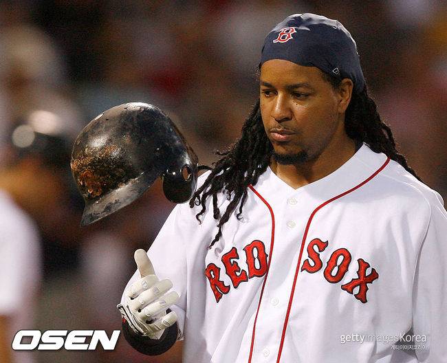 '53세' 은퇴한 선수 연봉이 200만 달러, 오타니와 같다니…대체 어떻게 된 거야? 16년 디퍼의 마지막 해