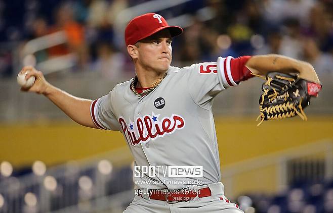 뷰캐넌 때문에 대만이 난리났다… 감독 탬퍼링에 리그 강경 대응 예고, 도대체 무슨 일이?