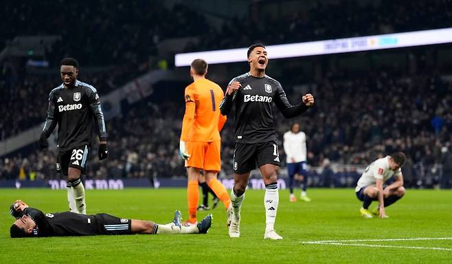 토트넘, 애스턴 빌라전 1-2 패배로 11시즌만의 FA컵 64강 탈락…홈팬들의 야유는 하프타임부터 홈경기장을 메웠다