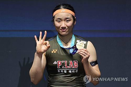 '하루 쉬고도 안세영 못 이긴' 왕즈이, '하루 쉬니 2-0으로 이기는' 안세영[초점]