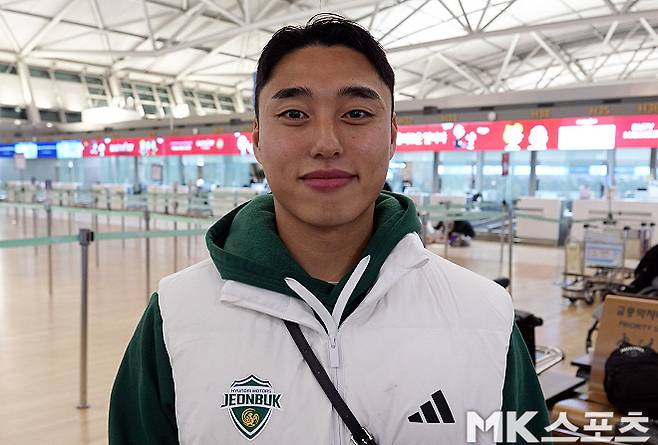 군 상사를 전역 2달 만에 직장 상사로 만난다면? 이동준 “정정용 감독께서 ‘왜 충성 안 하느냐’고 하셨어”···“요즘 재입대한 기분 든다”