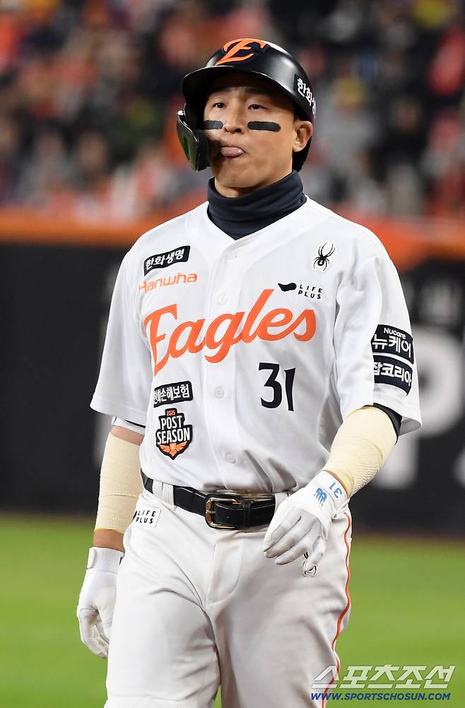 '안타 전설' 손아섭이 FA 미아 위기인 이유...간과하고 있던 숫자 0, 너무나 치명적이다