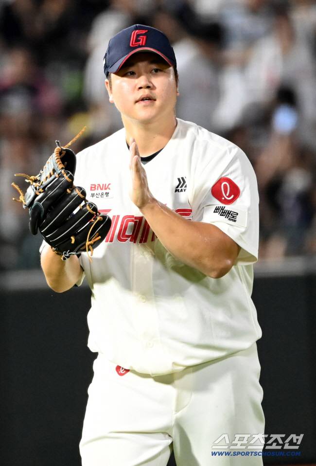 '27홈런 거포, 국대 마무리까지' 공포의 울산...이 선수들 모이면 1군도 이기는거 아니냐