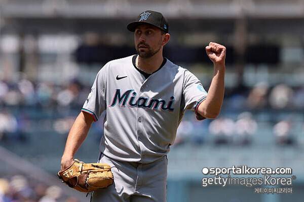 '깜짝 한국 이적설' 196cm 좌완은 누구? 오스틴·잭로그 사례 이어가나…'메디컬 탈락 발생' 수도권 팀 입단 유력