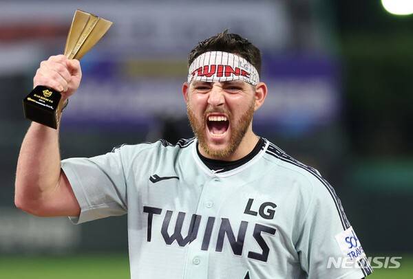 '깜짝 한국 이적설' 196cm 좌완은 누구? 오스틴·잭로그 사례 이어가나…'메디컬 탈락 발생' 수도권 팀 입단 유력