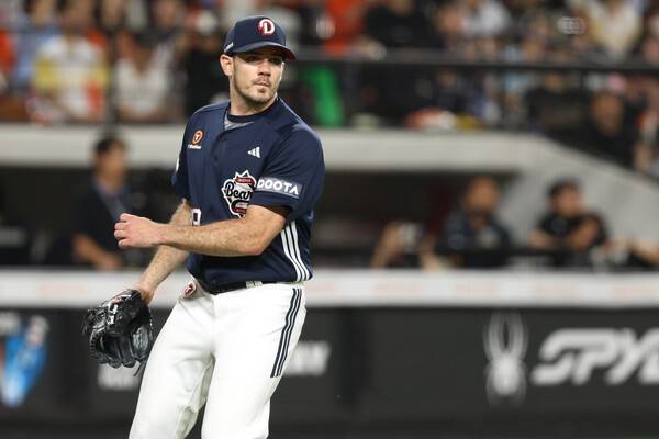 '깜짝 한국 이적설' 196cm 좌완은 누구? 오스틴·잭로그 사례 이어가나…'메디컬 탈락 발생' 수도권 팀 입단 유력