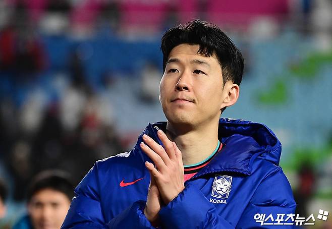 日 고교 축구 결승 '6만 관중' 실화? 국립경기장 3층까지 꽉 찼다…韓 손흥민 A매치 3만명, 비교되네