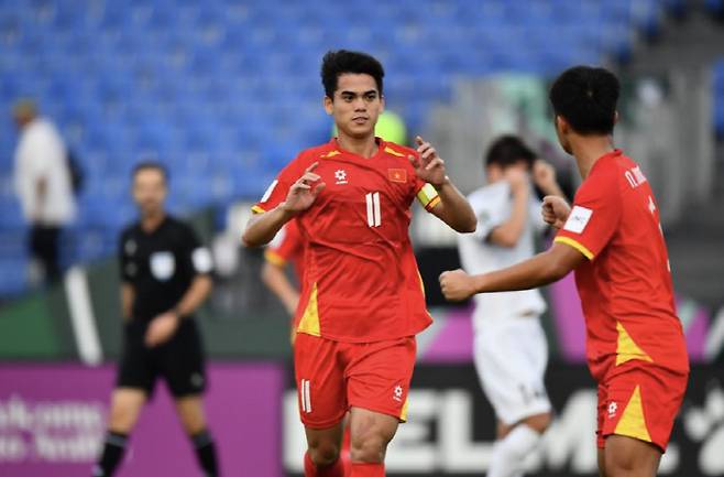 '식사마 매직 폭발' 2연승의 베트남, U-23 아시안컵 사우디 상대로 첫 3연승 도전..'조 1위 해야 8강서 日 피한다'
