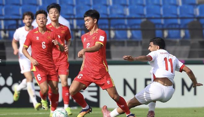 '식사마 매직 폭발' 2연승의 베트남, U-23 아시안컵 사우디 상대로 첫 3연승 도전..'조 1위 해야 8강서 日 피한다'