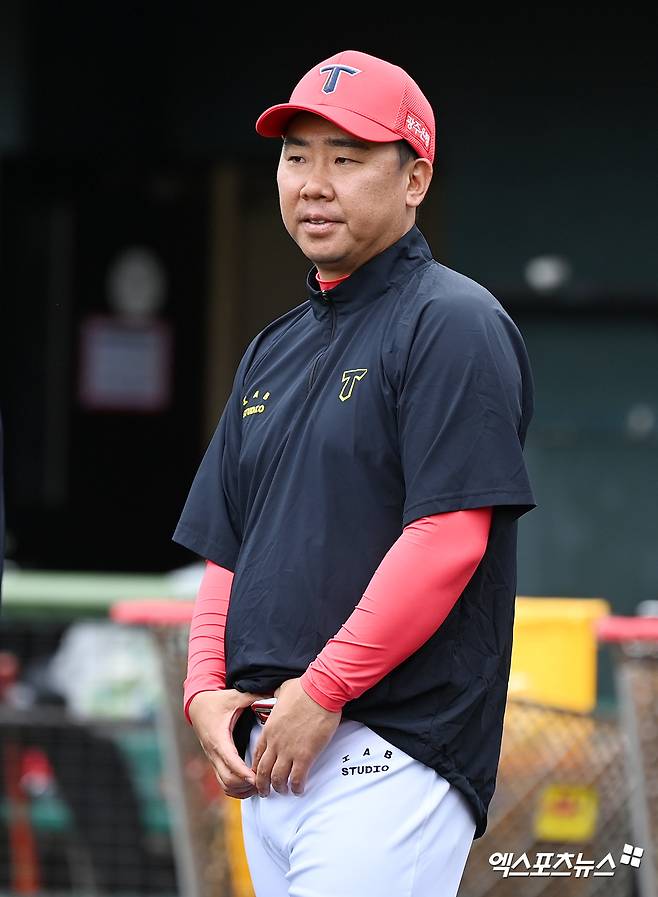 KIA, 일본 가는데 8시간 실화? 광주→김포→도쿄→日 외딴섬 강행군, '8위 추락' 스프링캠프 지옥 훈련 예고