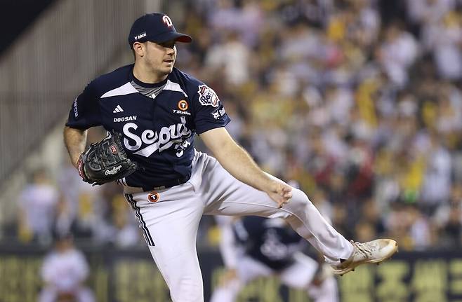 앤더슨 떠난 SSG 또 날벼락, 영입 외국인 투수 파토 직전… 두산처럼 전화위복될 수 있나