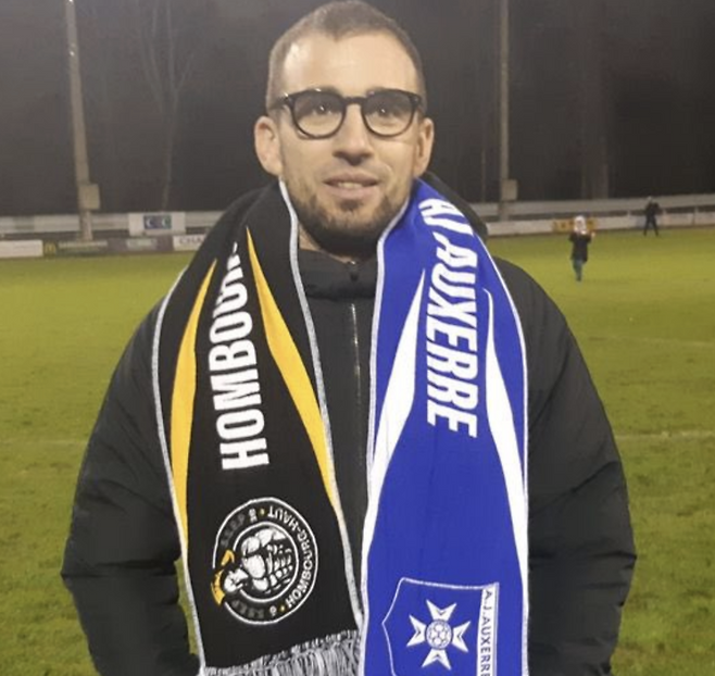 '악성 종양 진단' 33세에 다리 절단한 축구 선수, 결국 42세 나이에 사망...