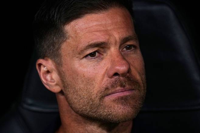 [공식] 레알 마드리드 '초강수' 꺼냈다...사비 알론소, 성적 부진·선수단 장악 실패로 부임 8개월 만에 경질