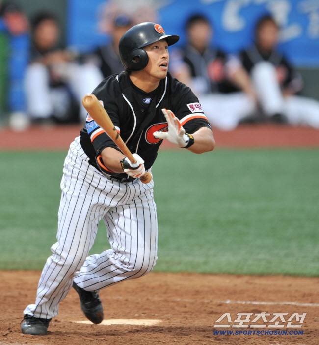 만약 손아섭이 롯데맨으로 남았었더라면...FA 미아 위기는, 다른 세상 얘기였을까