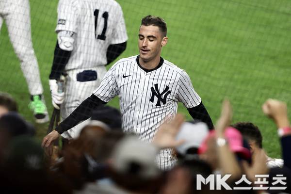 “5년은 너무 적소, 7년으로 합시다” 벨린저, 양키스와 줄다리기는 계속된다