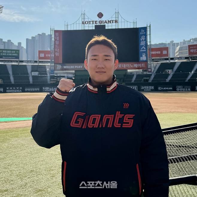 “올시즌 못 하면 은퇴 각오” LG→롯데 김영준, 절박함으로 핀 ‘거인’의 꽃 [SS인터뷰]